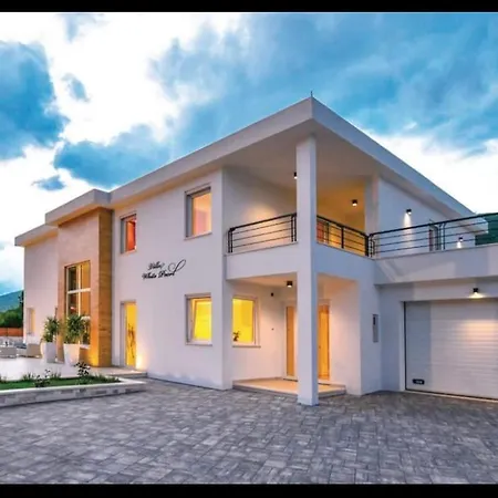 Villa White Pearl In Slivno (Split-Dalmatia)