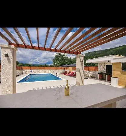 White Pearl In Villa *